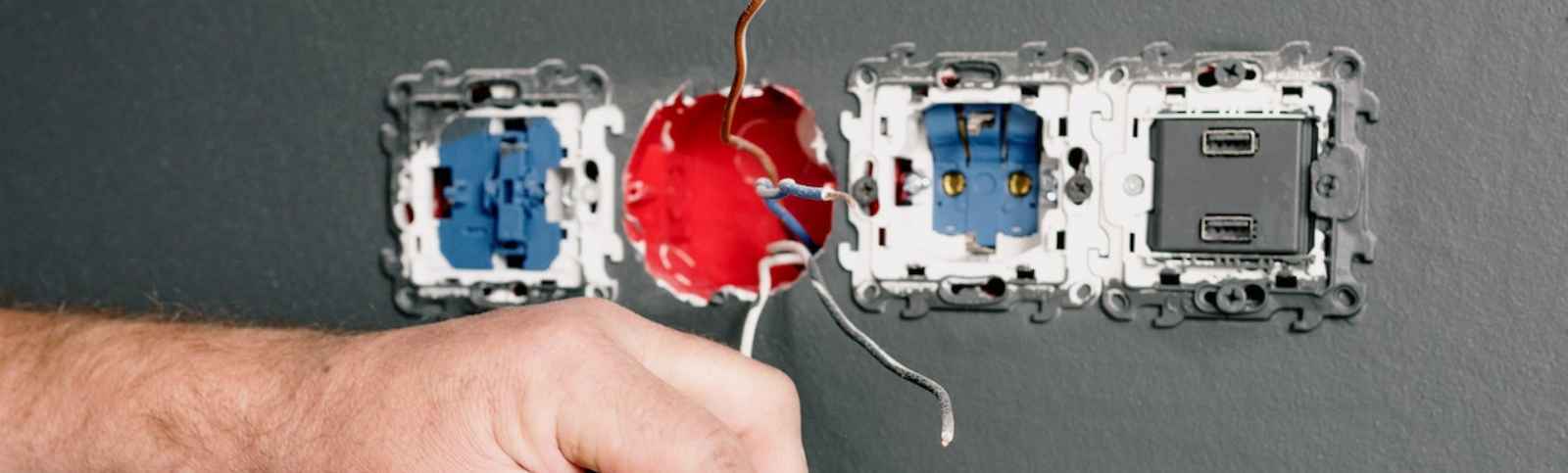 How to Get an Apprenticeship in Electrical Work Even If You Have No Experience